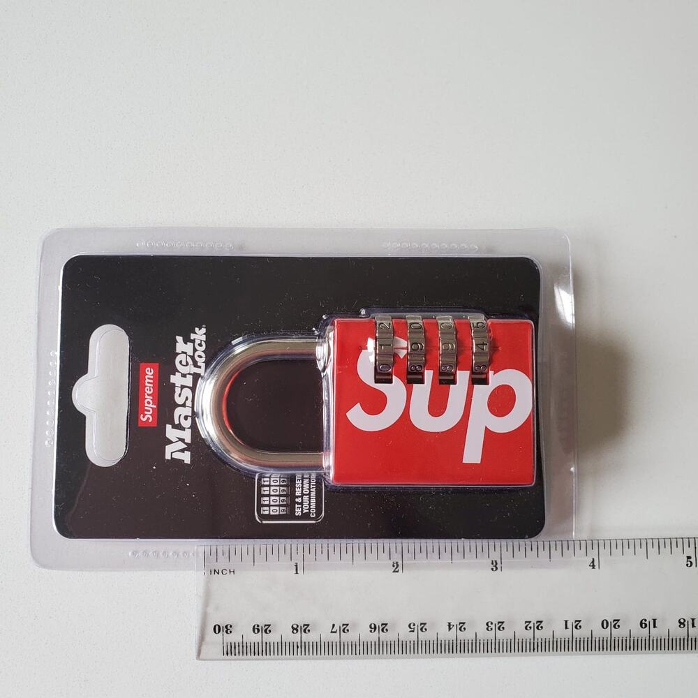 Supreme x Master Lock Numeric Combination Lock Red - Picture 3 of 3